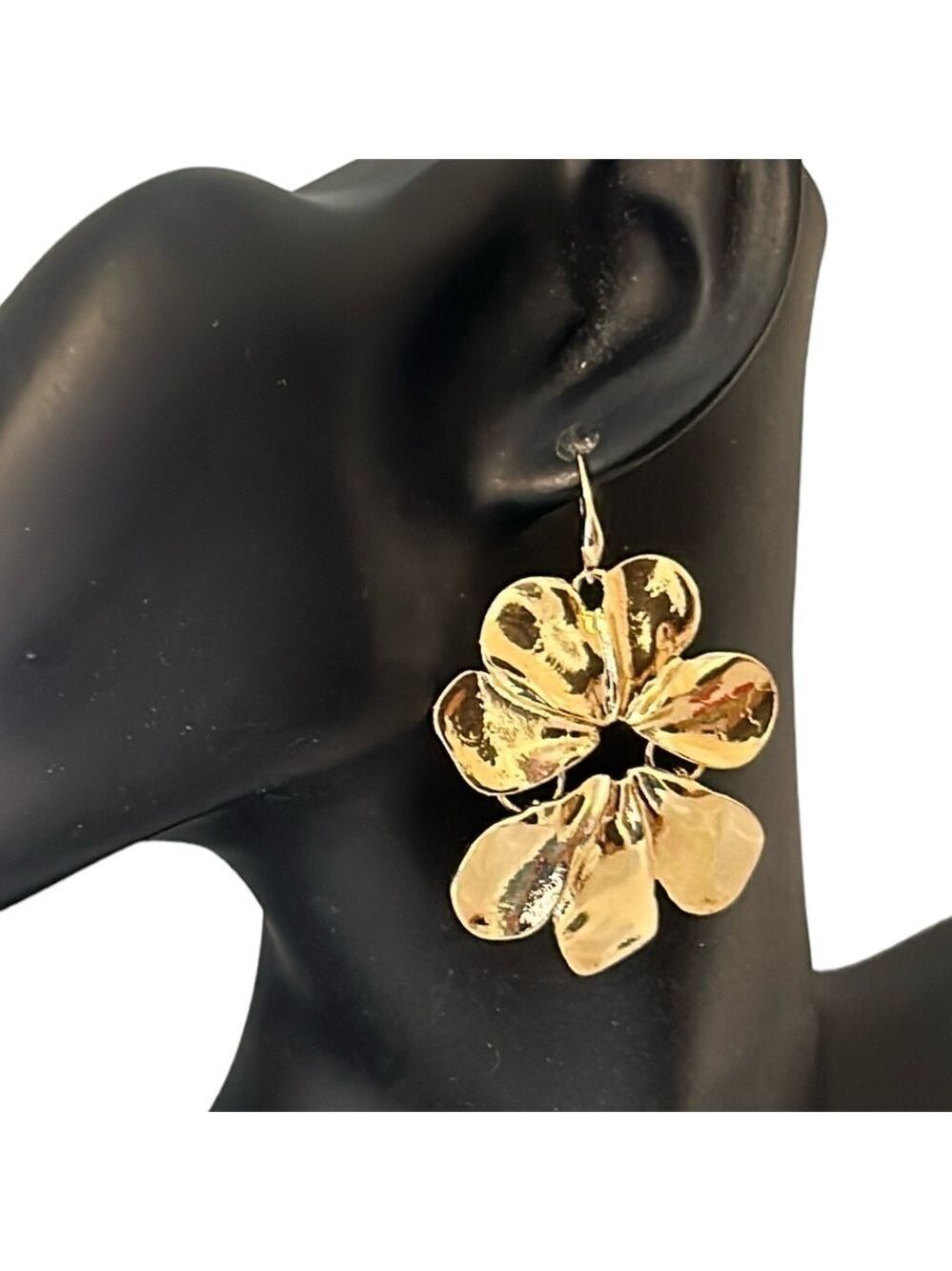 Flower Design Dangle Pierced Earrings 14K Gold Plated